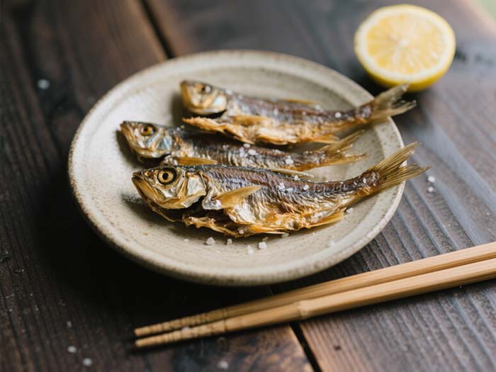 熏制小鱼干